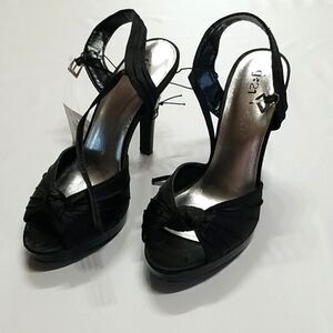 G21 Shoes Women's Size 8 High Heel Black Latch Peep Toe NWT Office Dinner Party